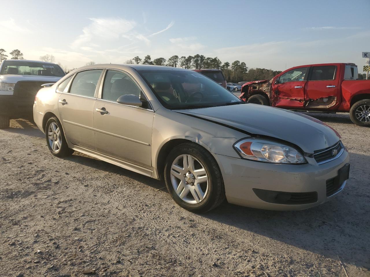 2010 Chevrolet Impala - Image 4