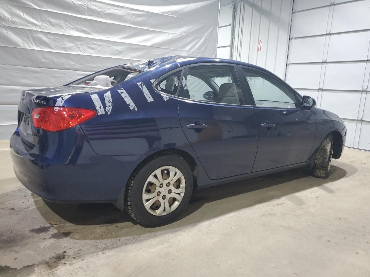 2009 Hyundai Elantra - Image 3