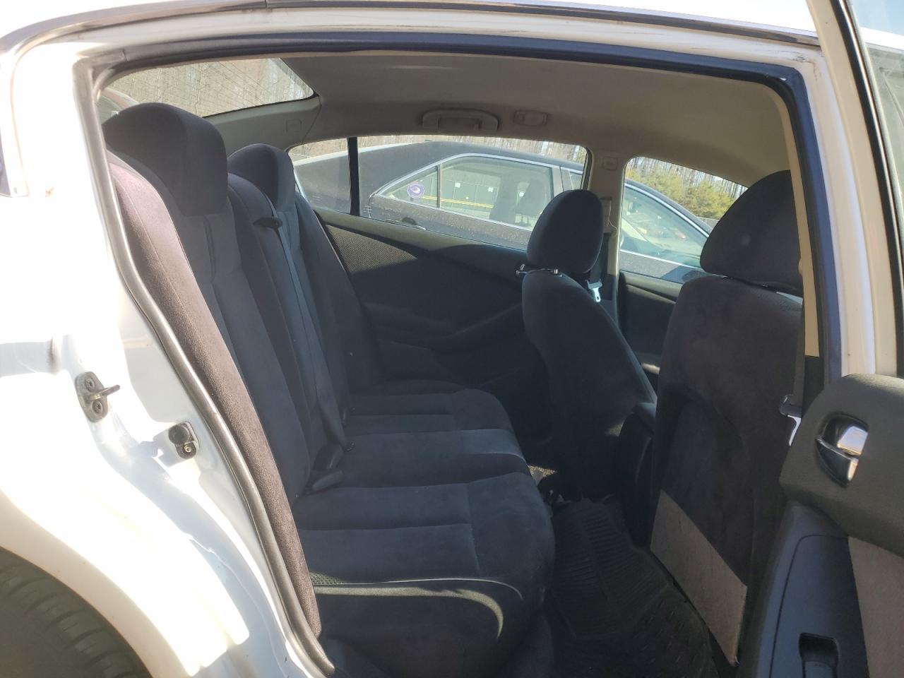2008 Nissan Altima - Image 10
