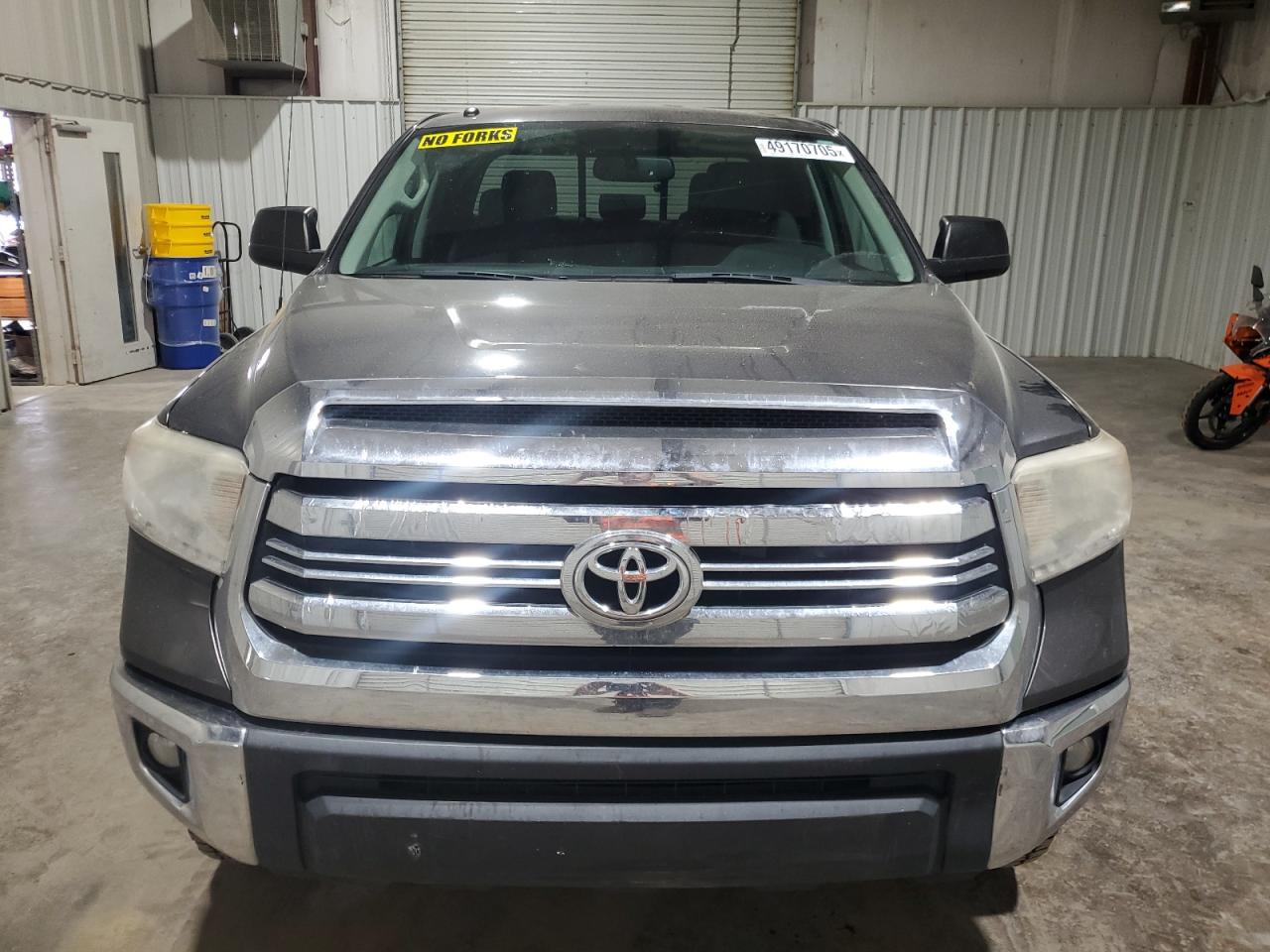 2016 Toyota Tundra - Image 5