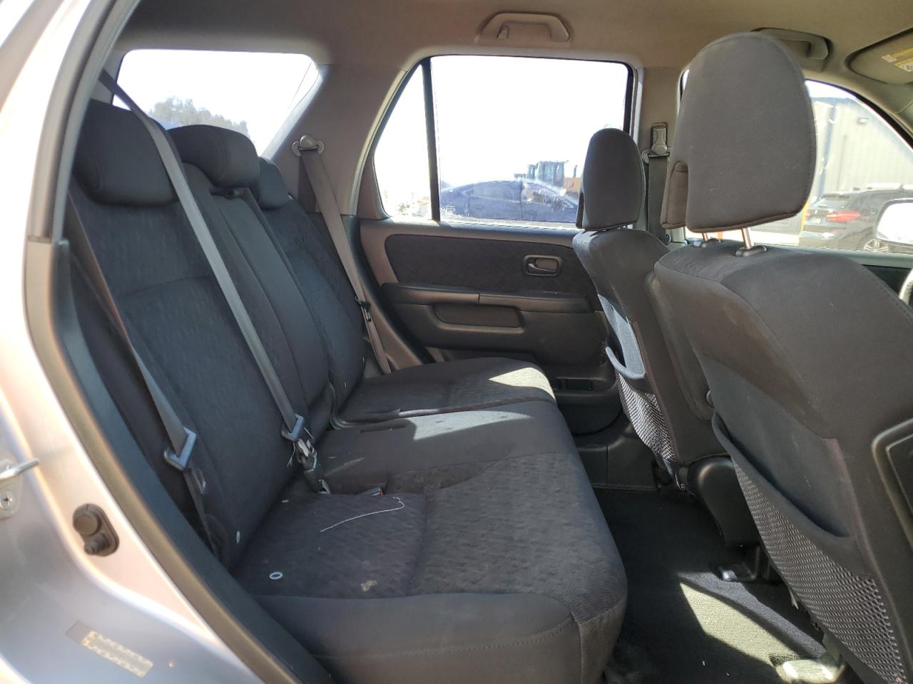 2005 Honda CR-V - Image 11