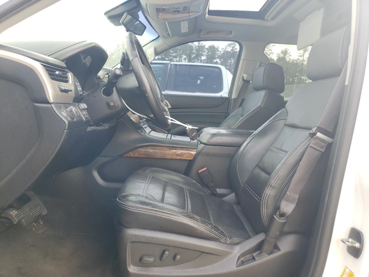 2015 GMC Yukon - Image 7