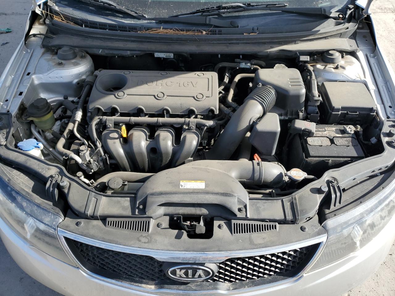 2010 Kia Forte - Image 11
