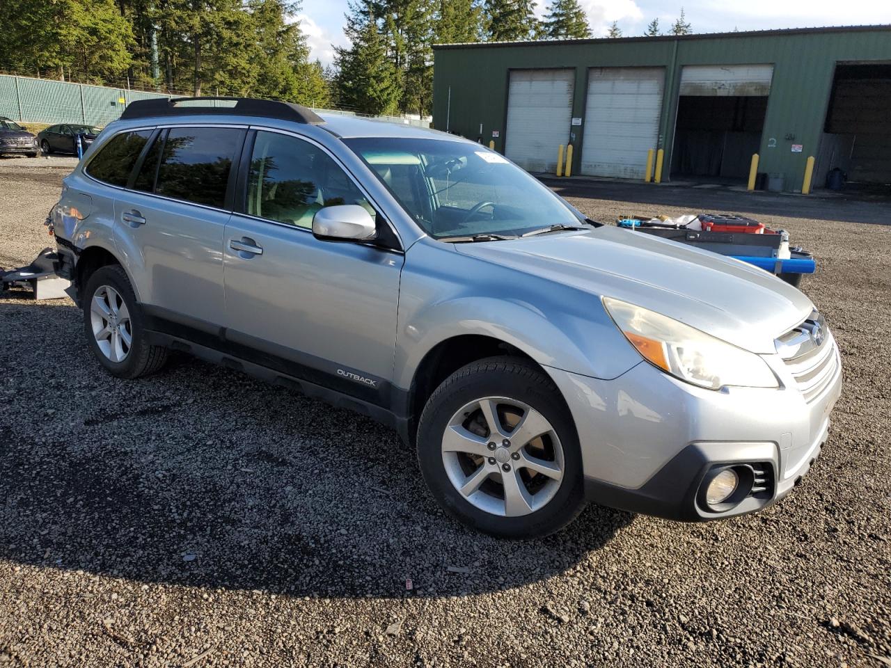 2013 Subaru Outback - Image 4