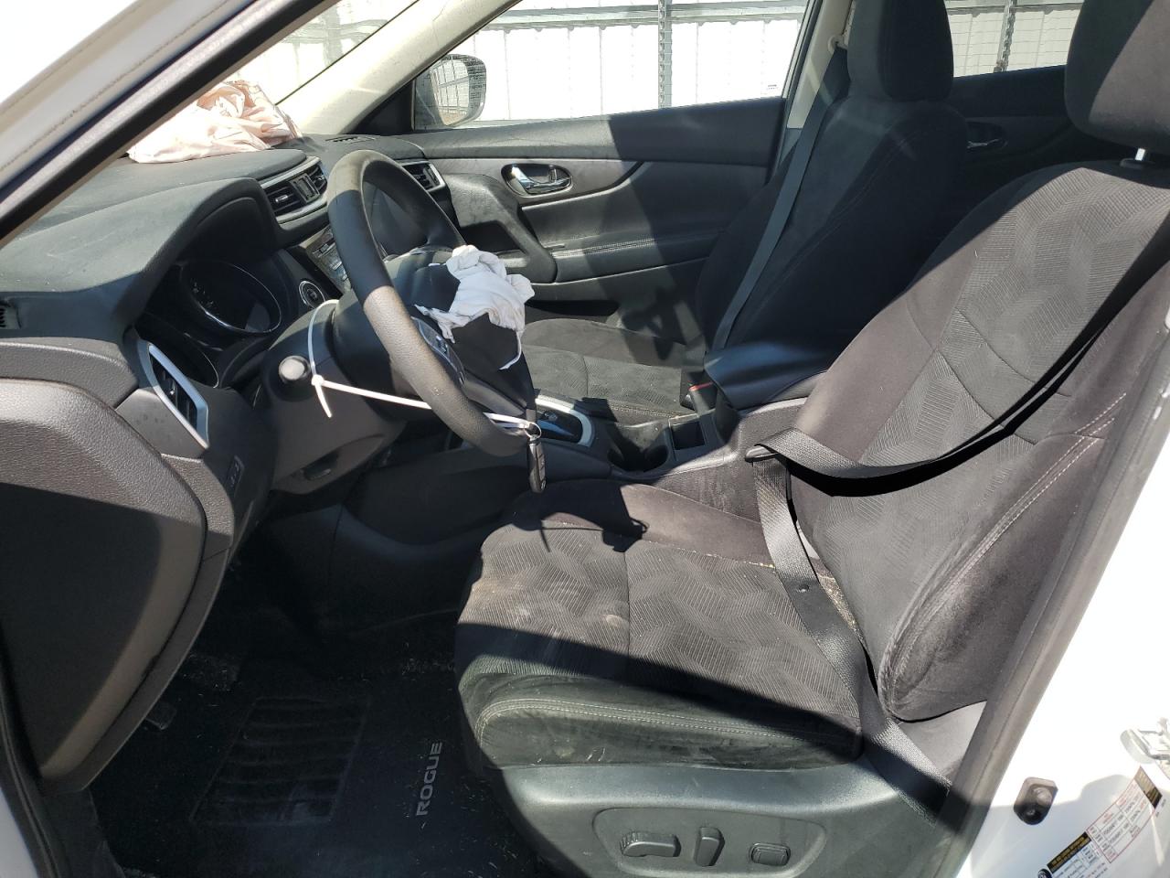 2015 Nissan Rogue - Image 7