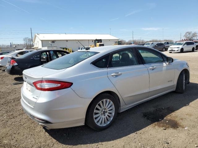  FORD FUSION 2016 Srebrny