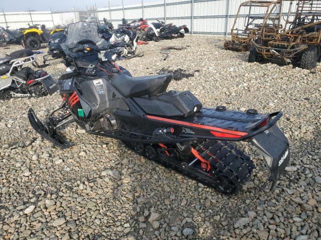 2022 SKIDOO RENEGADE