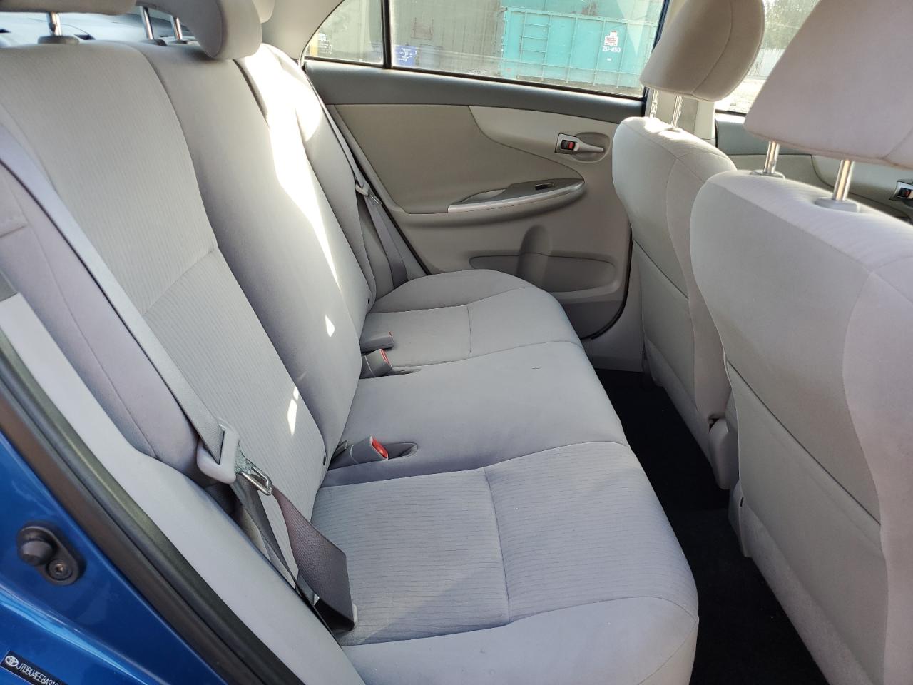 2010 Toyota Corolla - Image 10