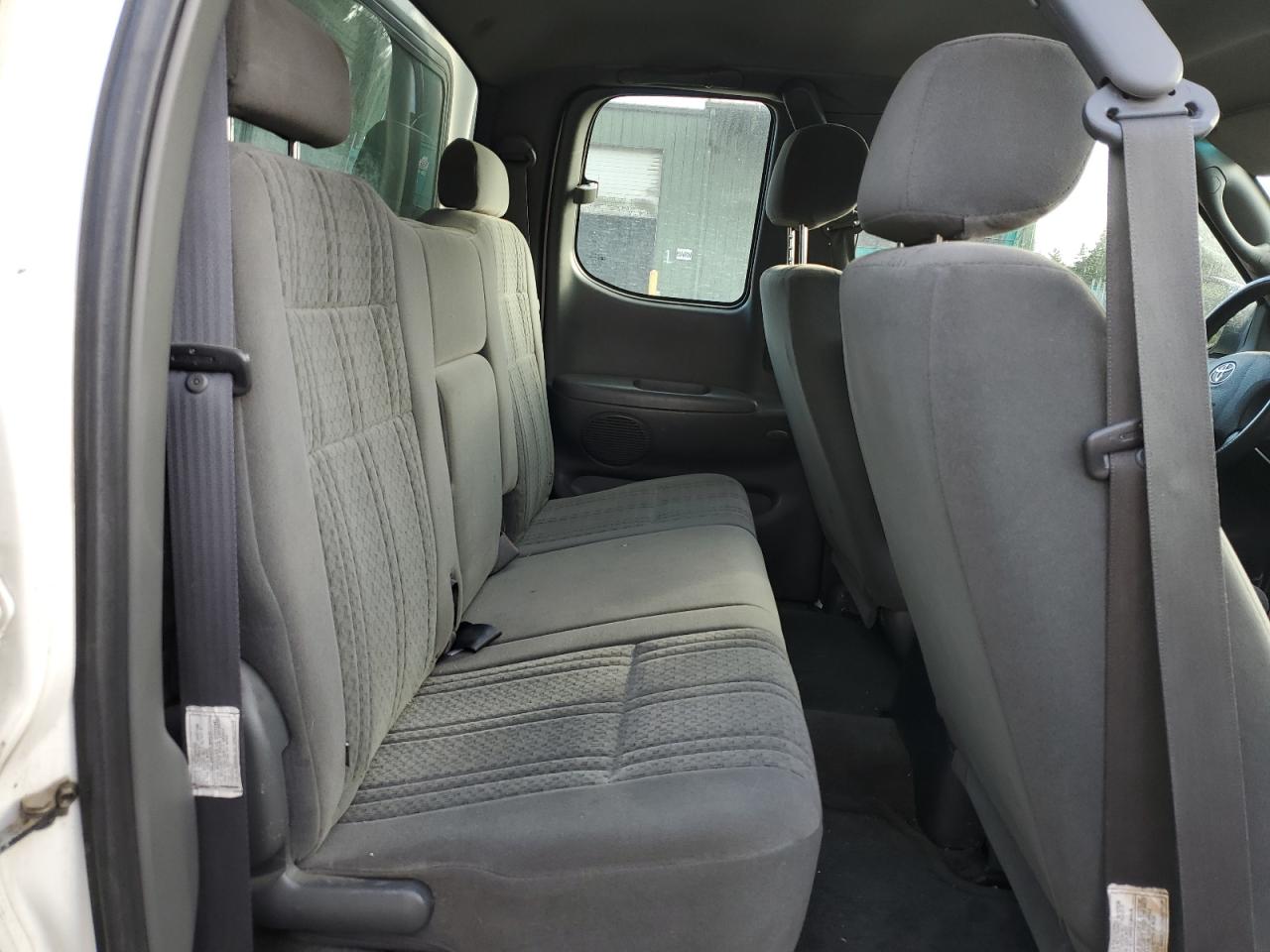 2003 Toyota Tundra - Image 10