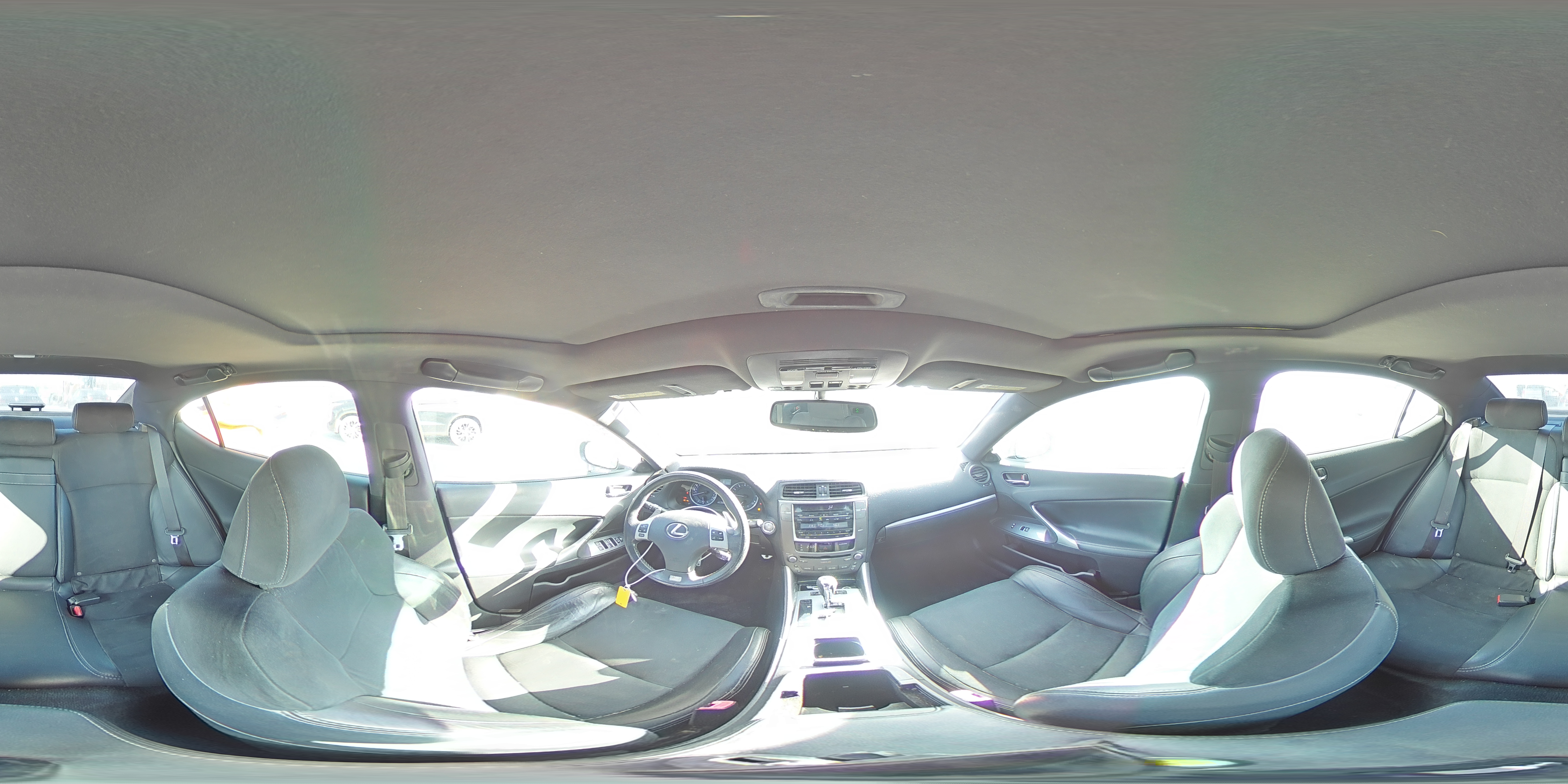 2012 Lexus IS - Image 13