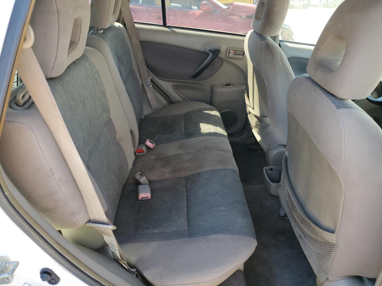 2001 Toyota RAV 4 - Image 11