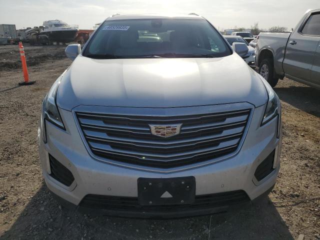  CADILLAC XT5 2018 Srebrny