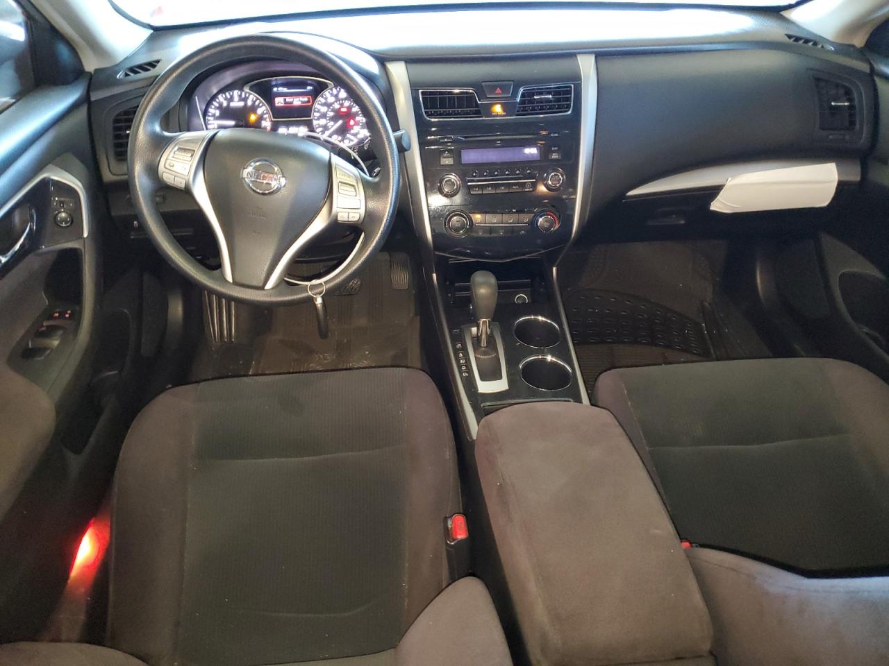2013 Nissan Altima - Image 8