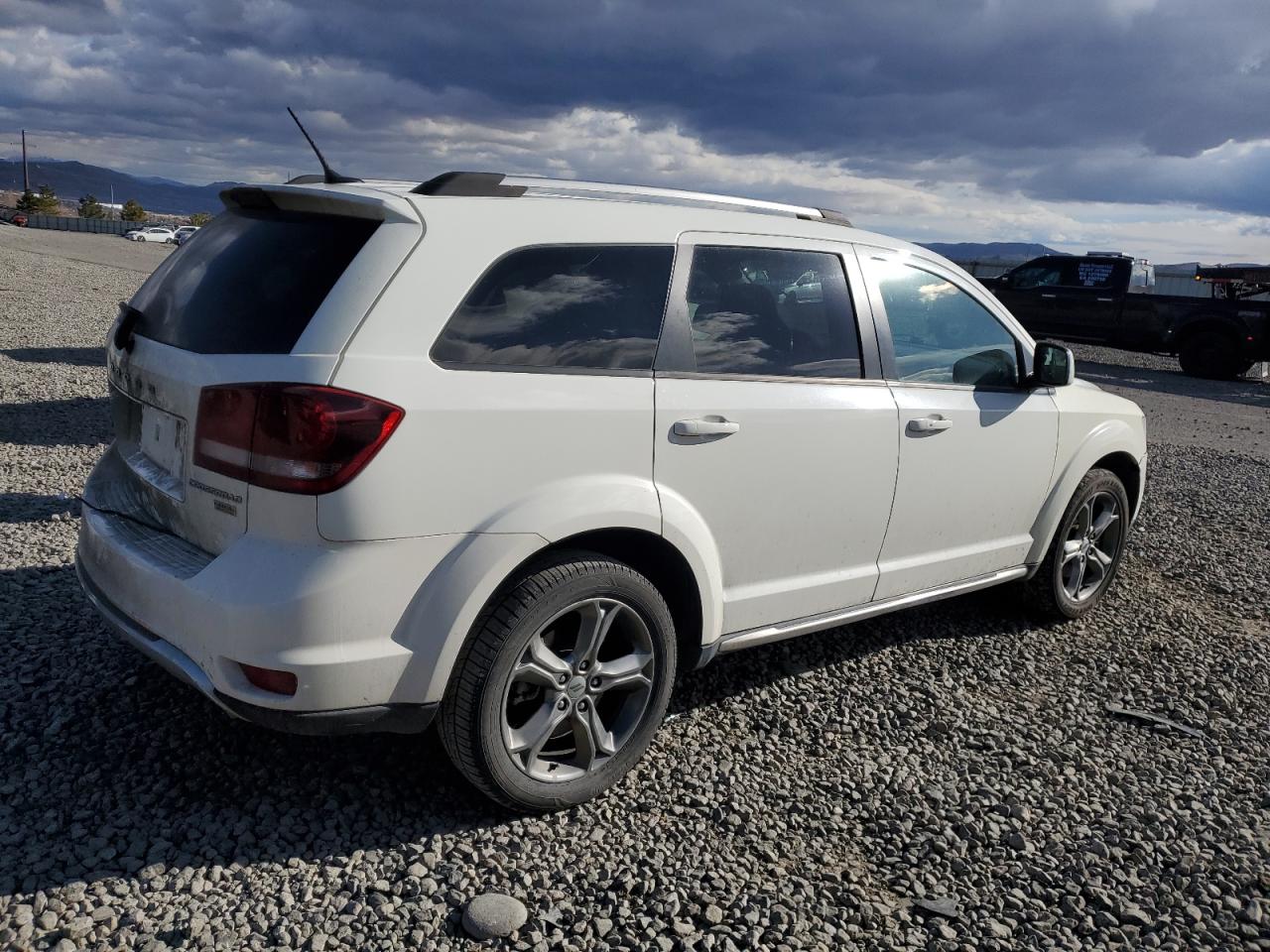 2018 Dodge Journey - Image 3