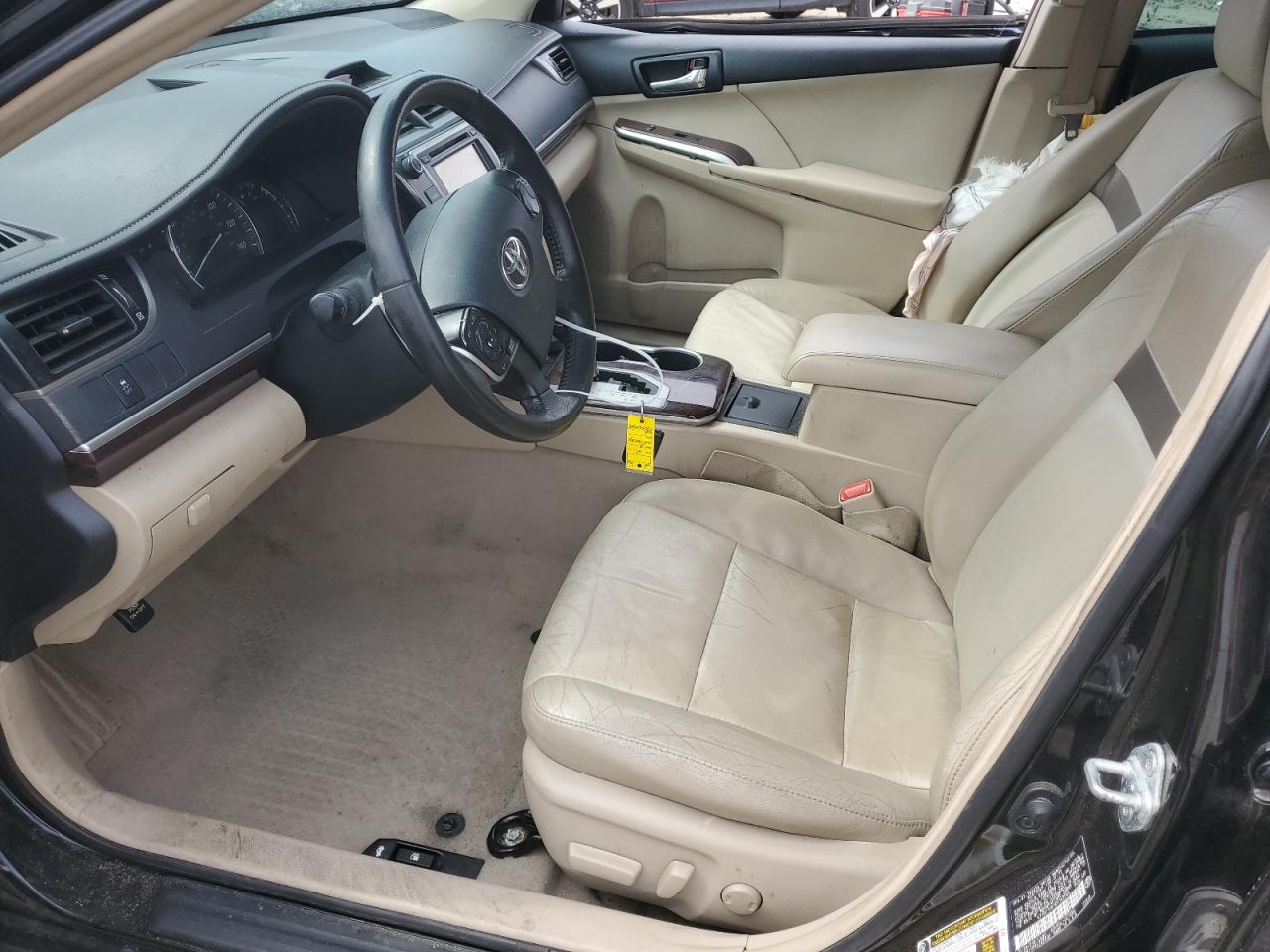 2012 Toyota Camry - Image 7