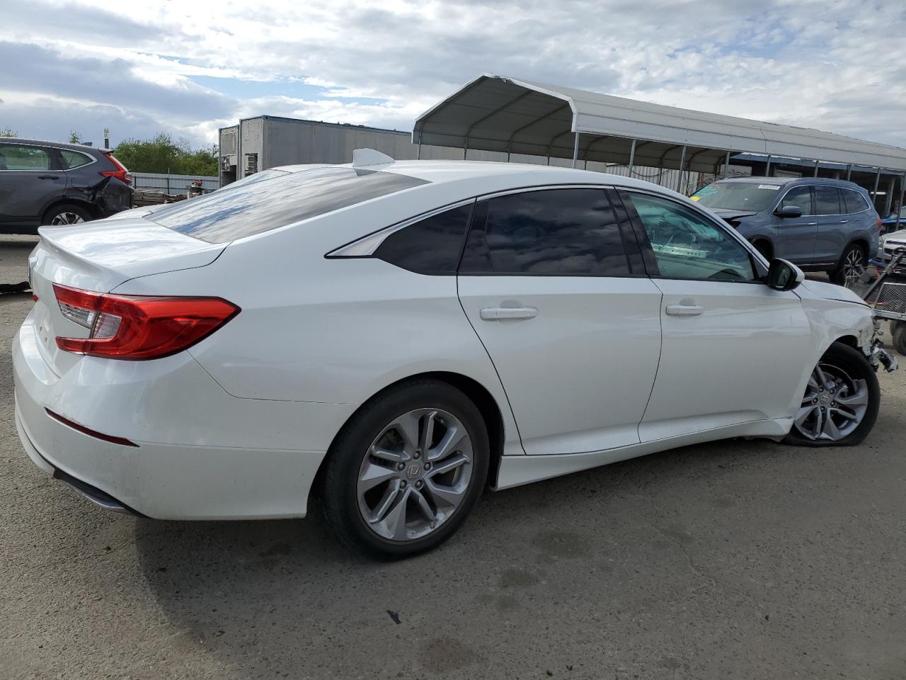 1HGCV1F11JA040783 HONDA ACCORD 2018