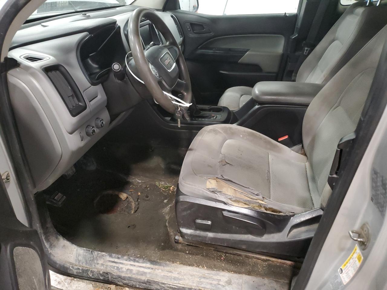 2017 GMC Canyon - Image 7