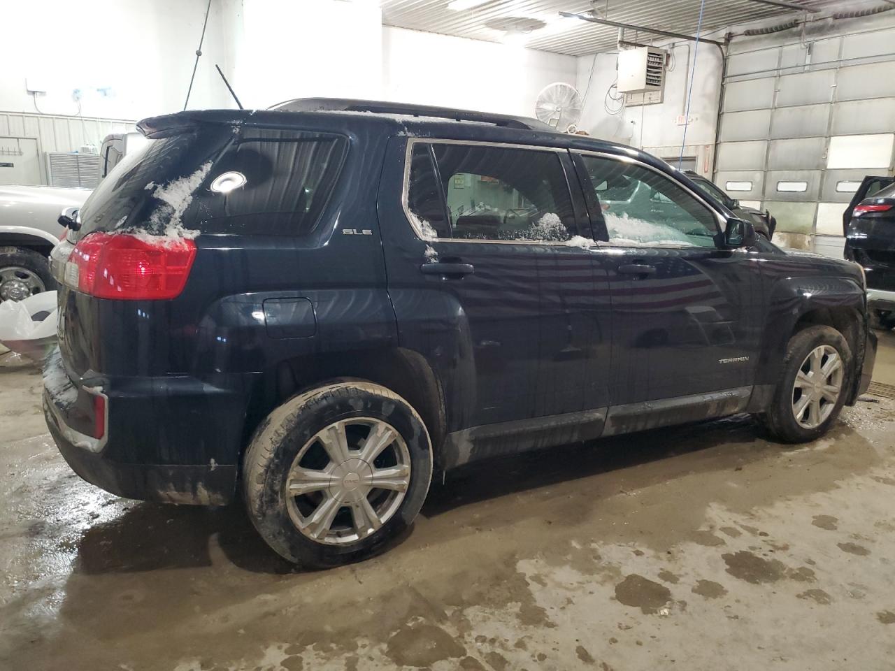 2016 GMC Terrain - Image 3