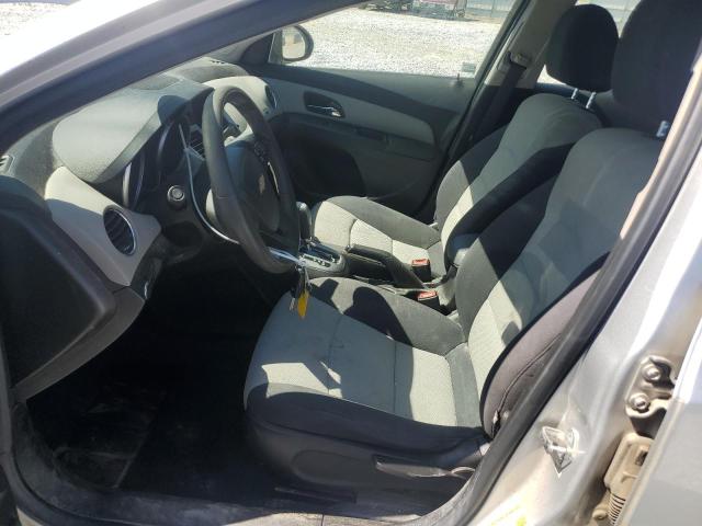 Sedans CHEVROLET CRUZE 2016 Srebrny