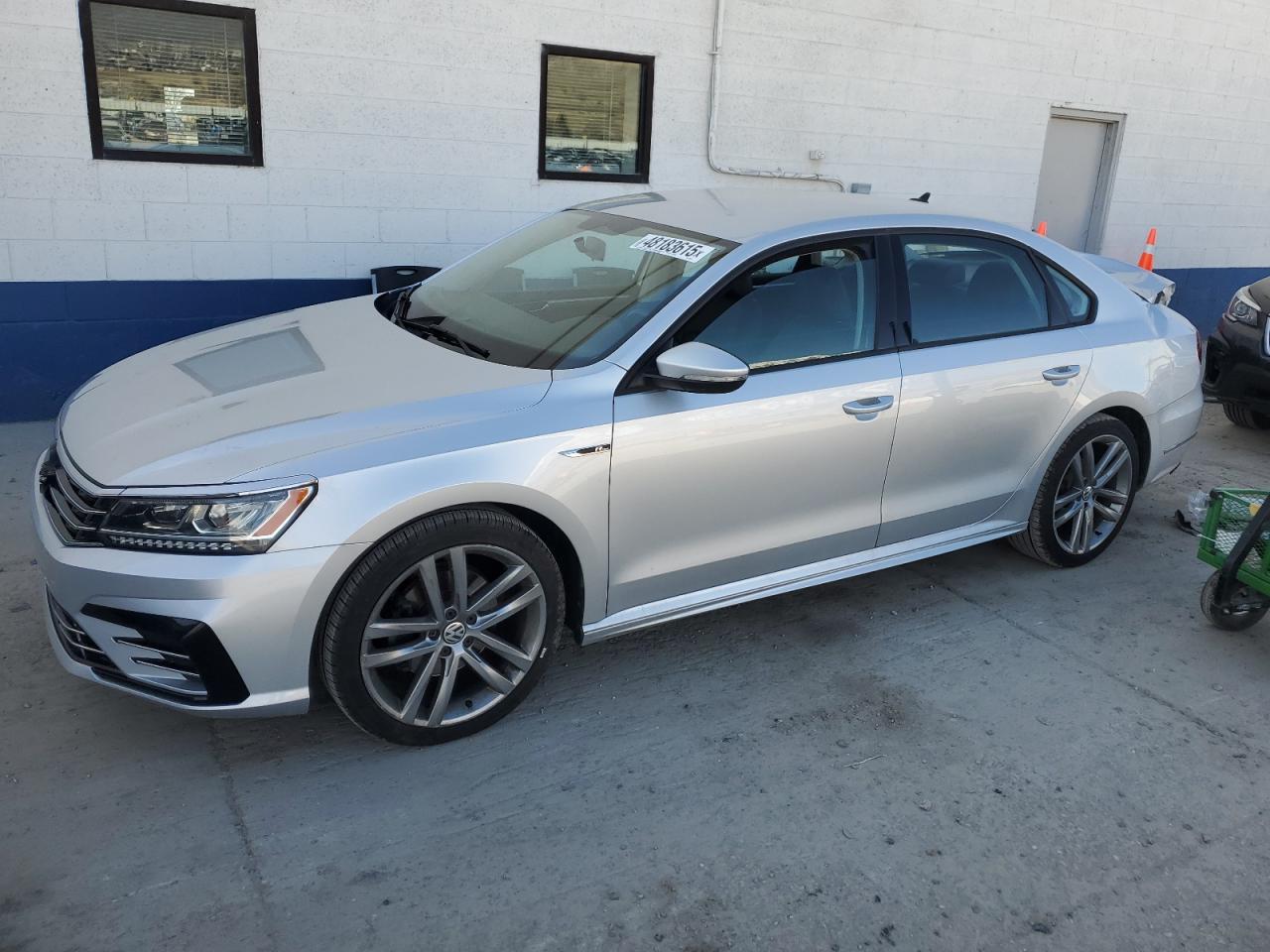 2018 Volkswagen Passat - Image 1