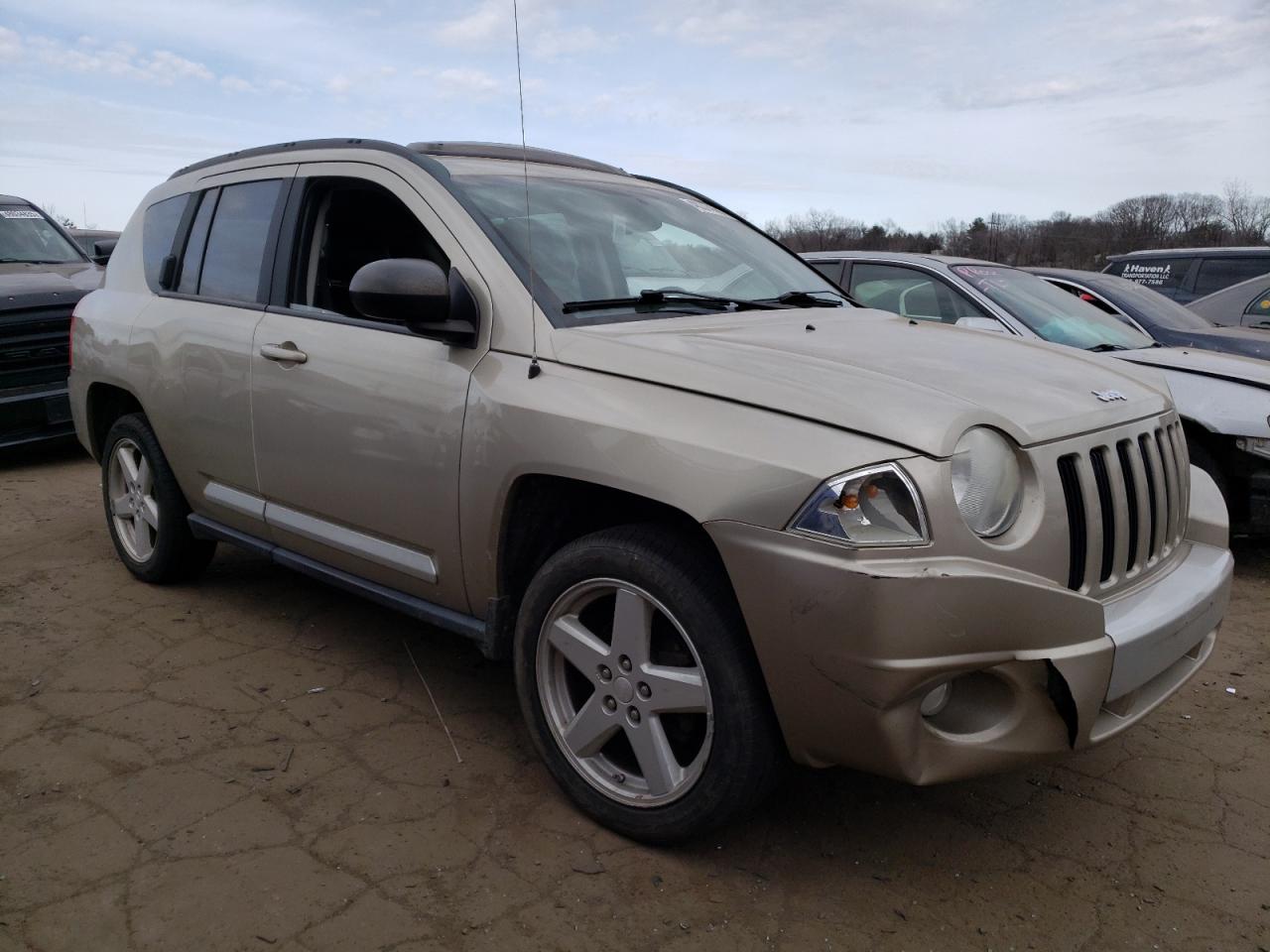 2010 Jeep Compass - Image 4