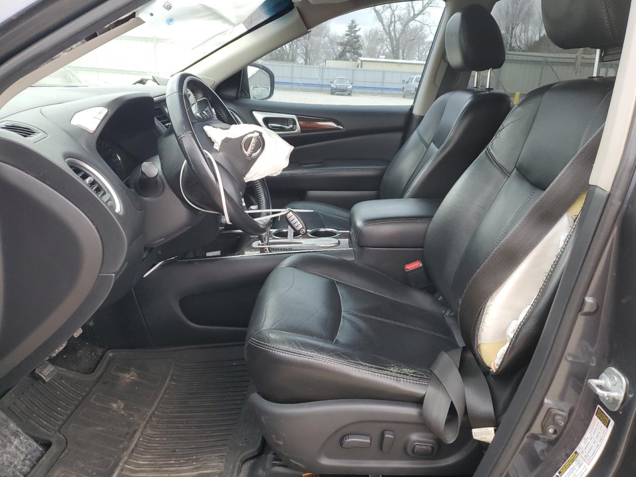 2014 Nissan Pathfinder - Image 7