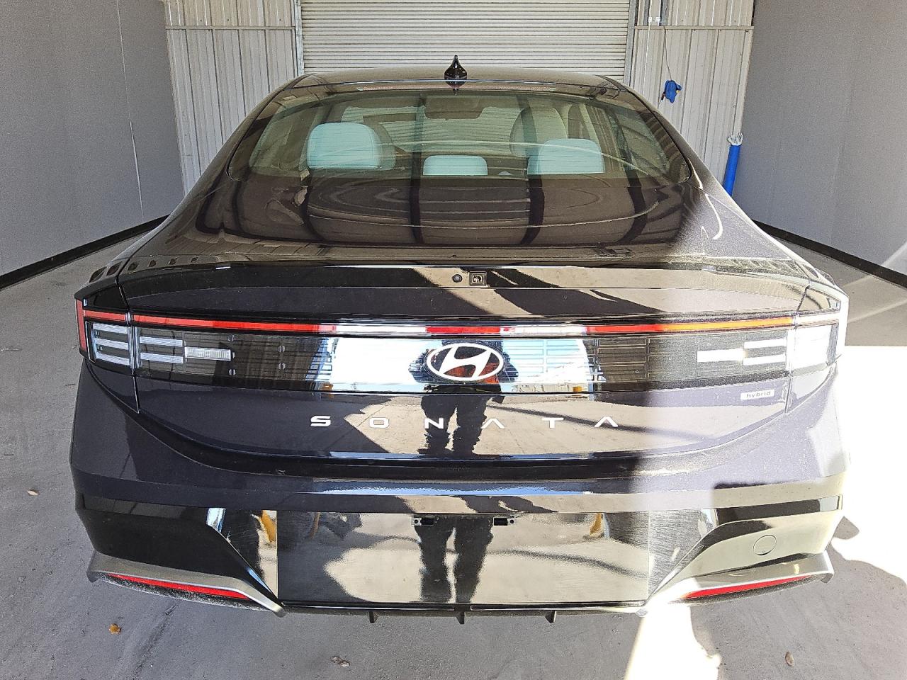 2025 Hyundai Sonata - Image 6