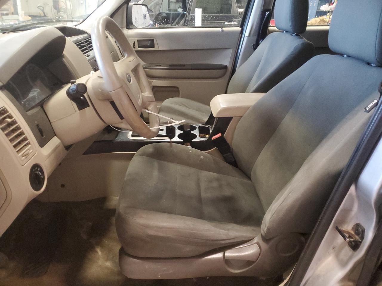 2010 Ford Escape - Image 7