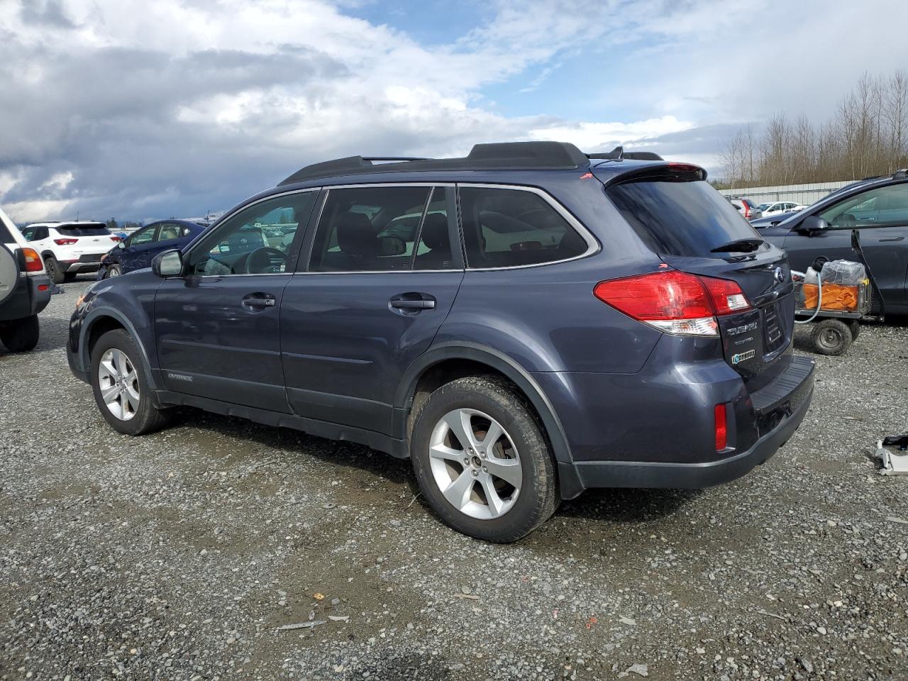 2014 Subaru Outback - Image 2