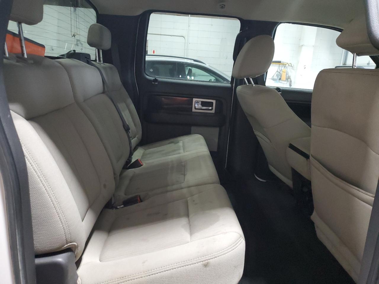 2009 Ford F-150 - Image 10