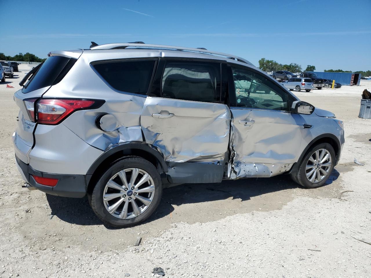 1FMCU9J97JUC98894 FORD ESCAPE 2018