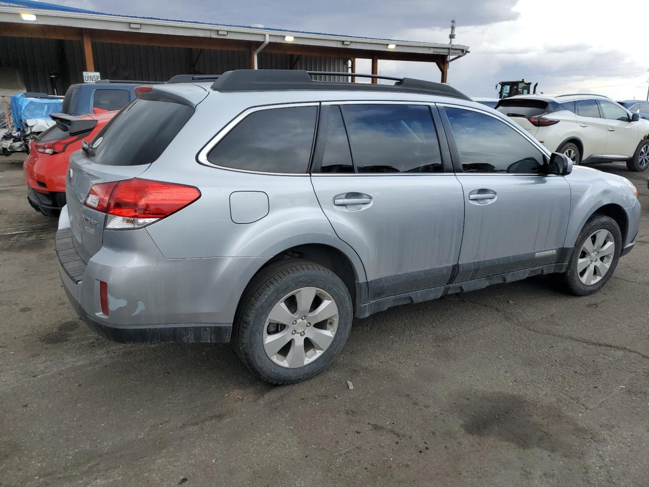 2012 Subaru Outback - Image 3