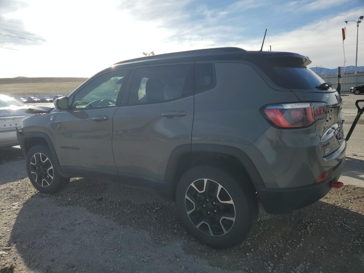 2020 Jeep Compass - Image 2
