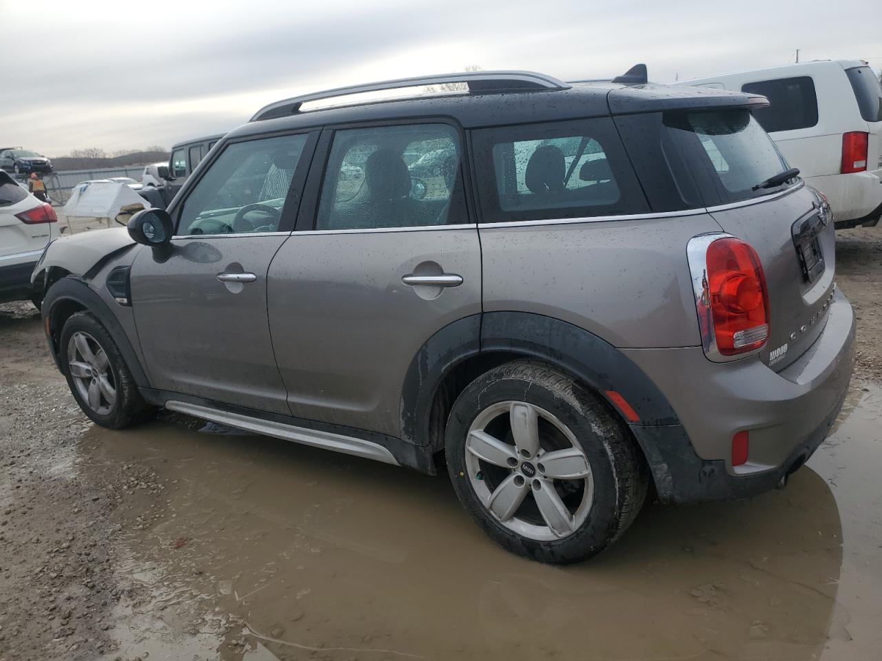 2017 MINI Cooper - Image 2