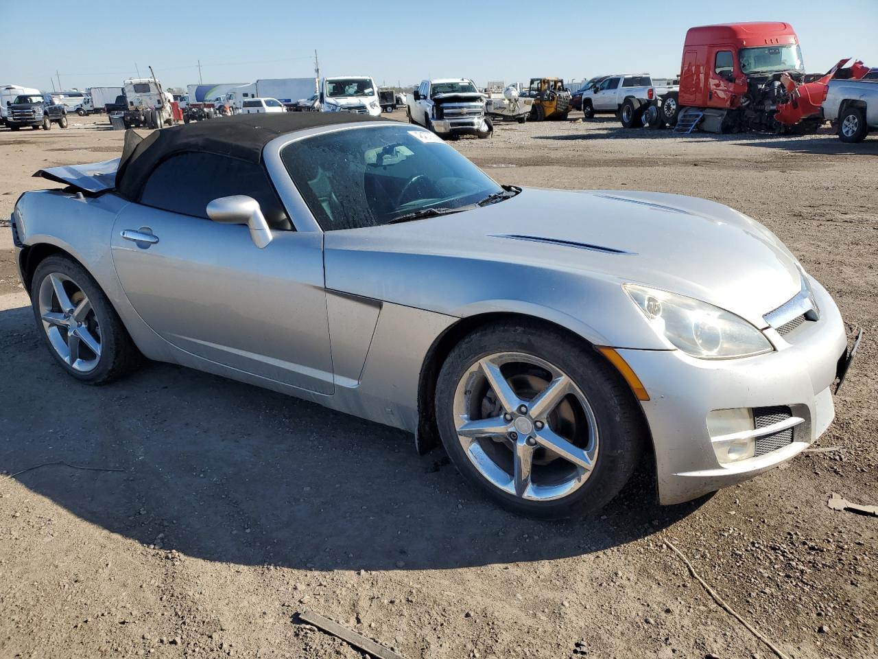 2009 Saturn Sky - Image 4