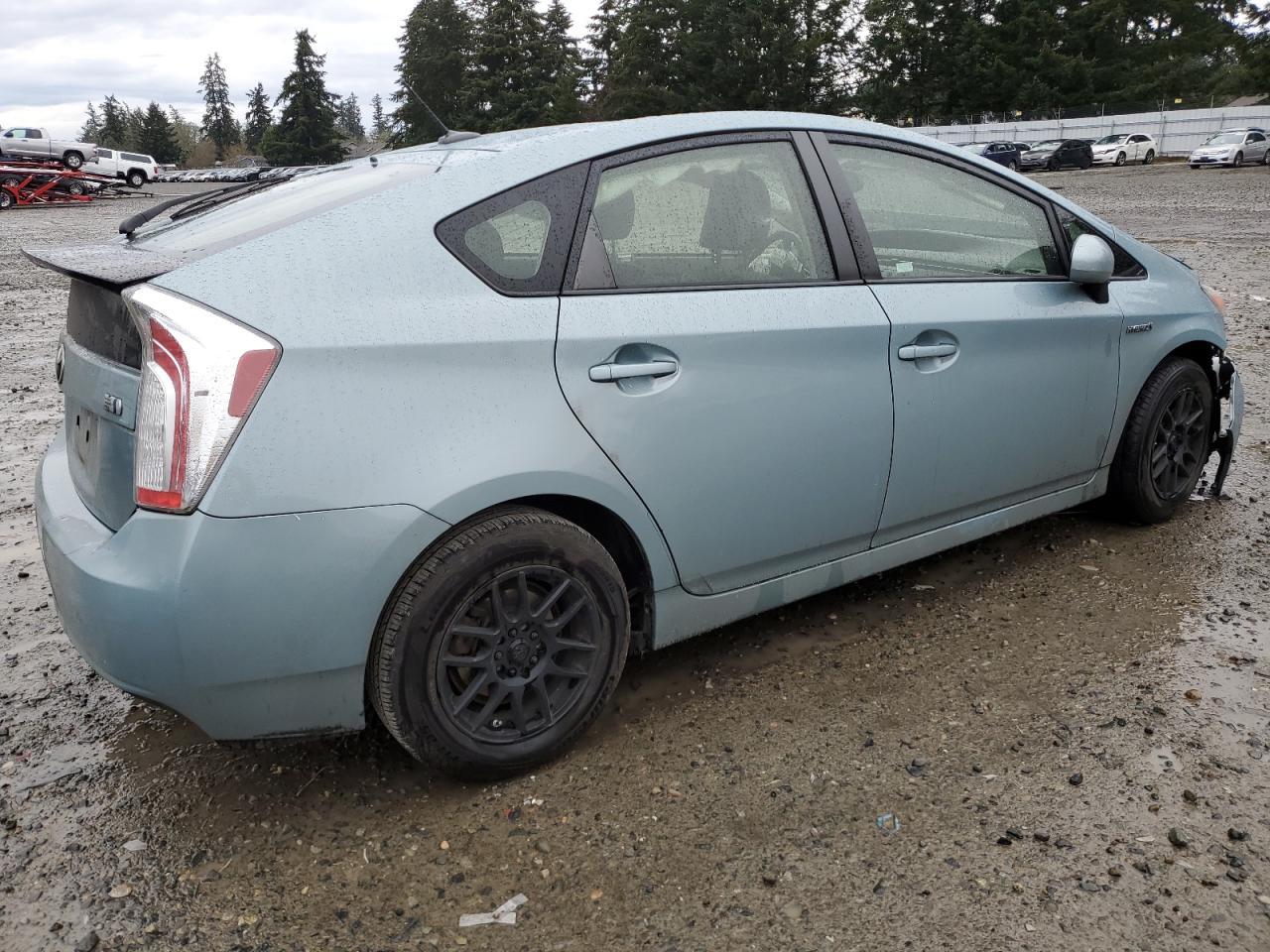 2015 Toyota Prius - Image 3