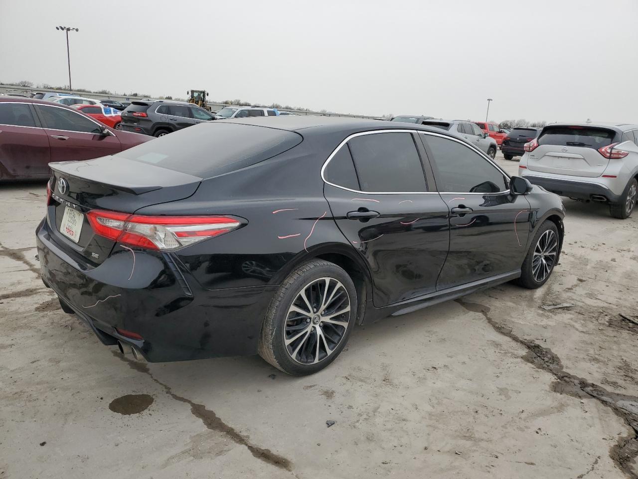 2018 Toyota Camry - Image 3