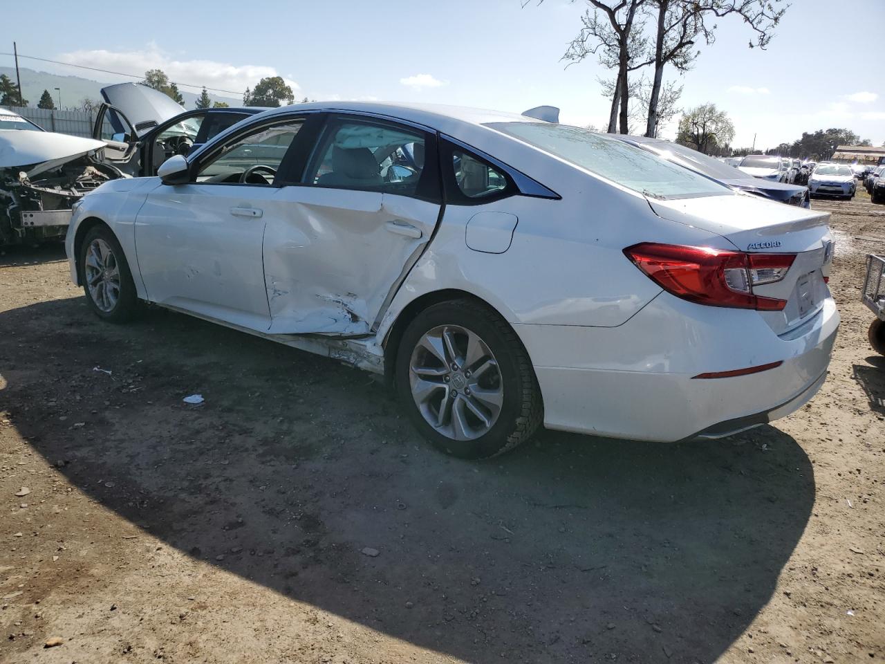 1HGCV1F13JA045869 HONDA ACCORD 2018