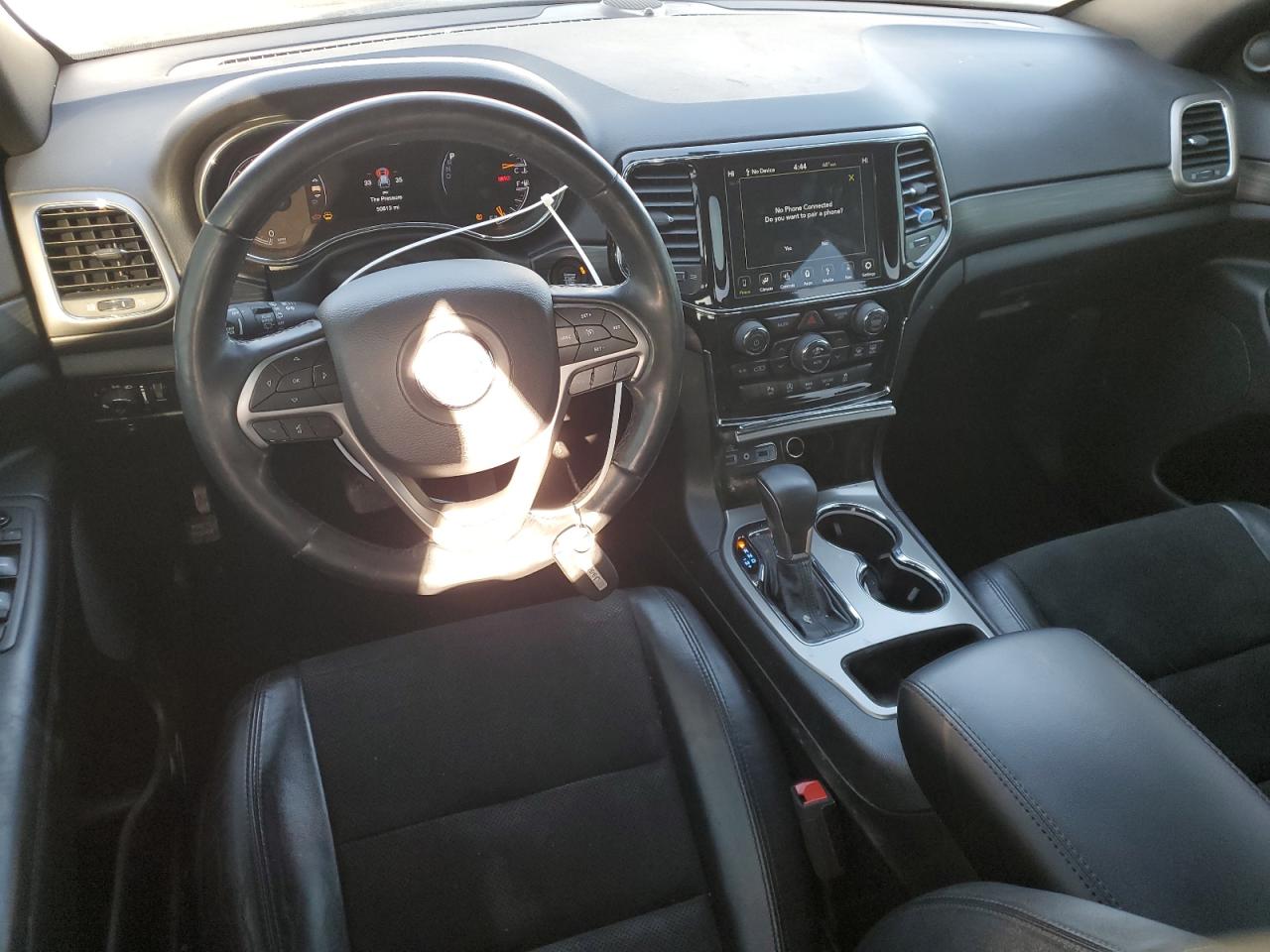 2021 Jeep Grand Cherokee - Image 8