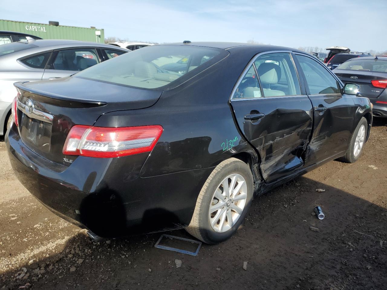 2011 Toyota Camry - Image 3