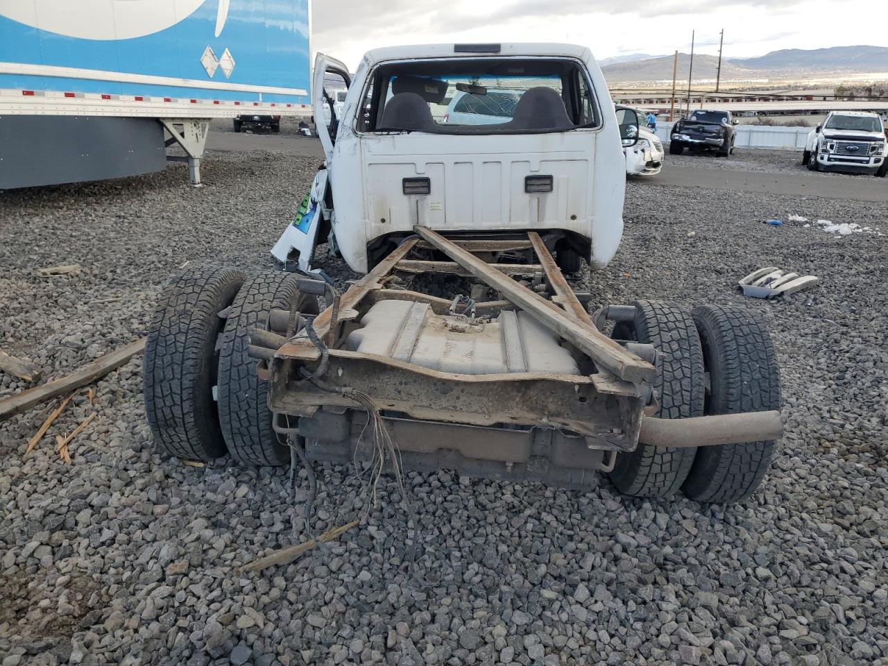 2001 Ford F350 - Image 6