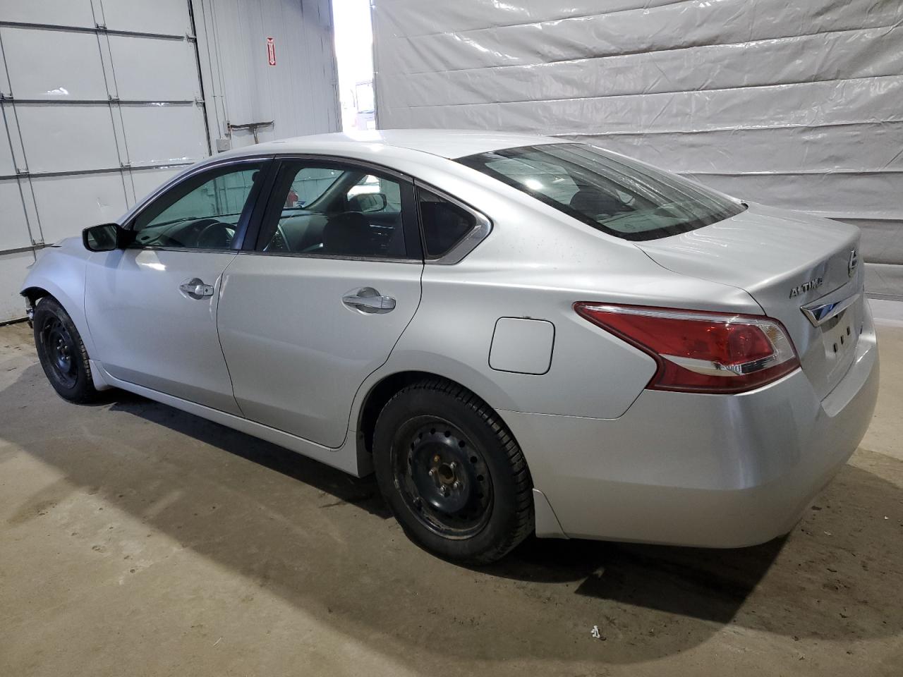 2013 Nissan Altima - Image 2