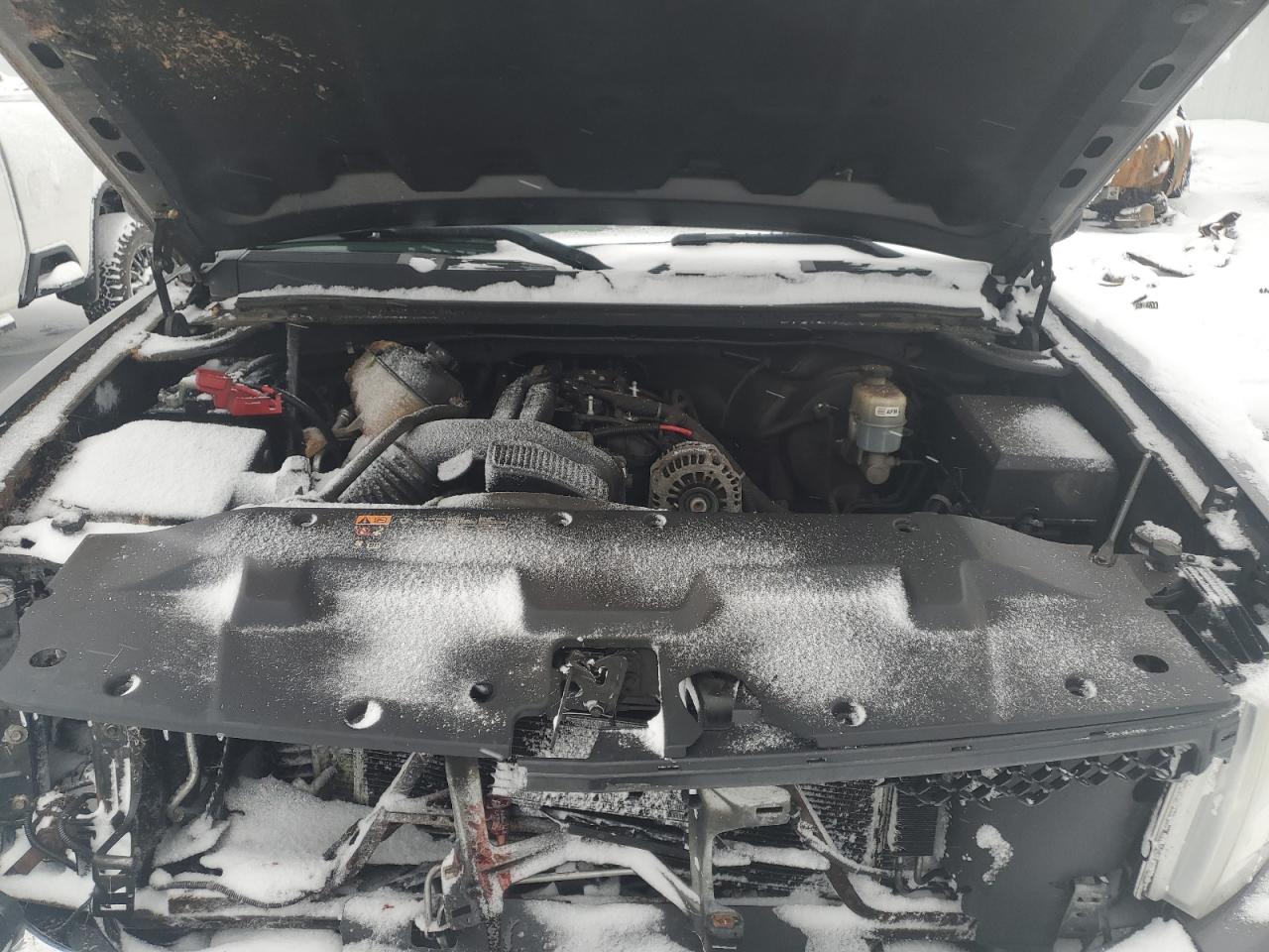 2011 Chevrolet Silverado - Image 11