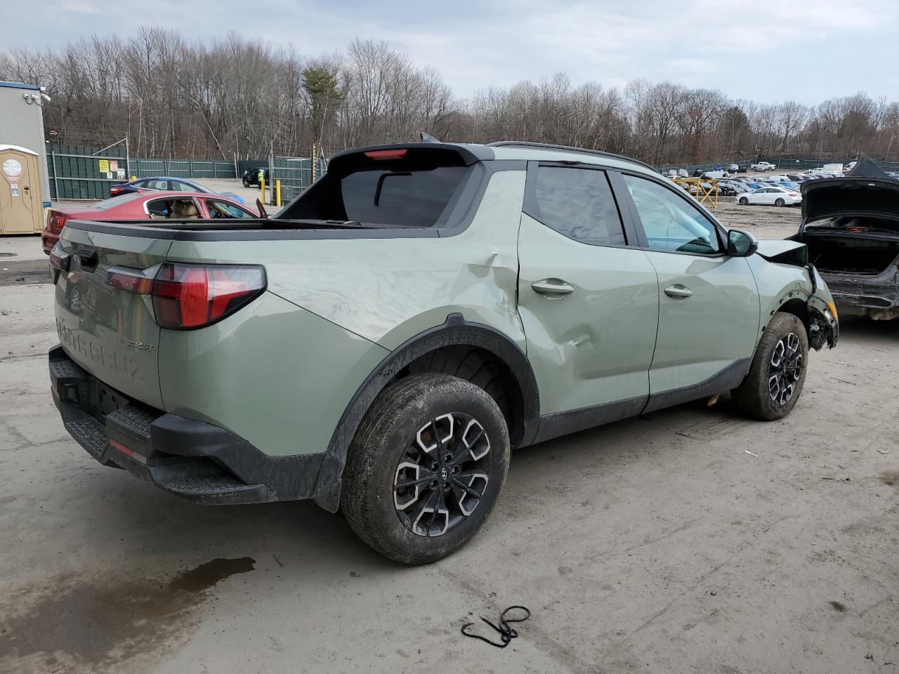 2023 Hyundai Santa Cruz - Image 3
