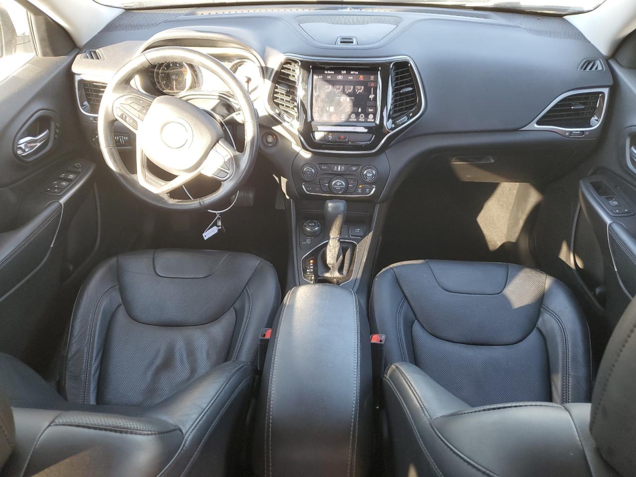 2020 Jeep Grand Cherokee - Image 8