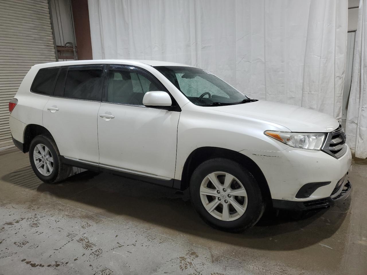 2013 Toyota Highlander - Image 4