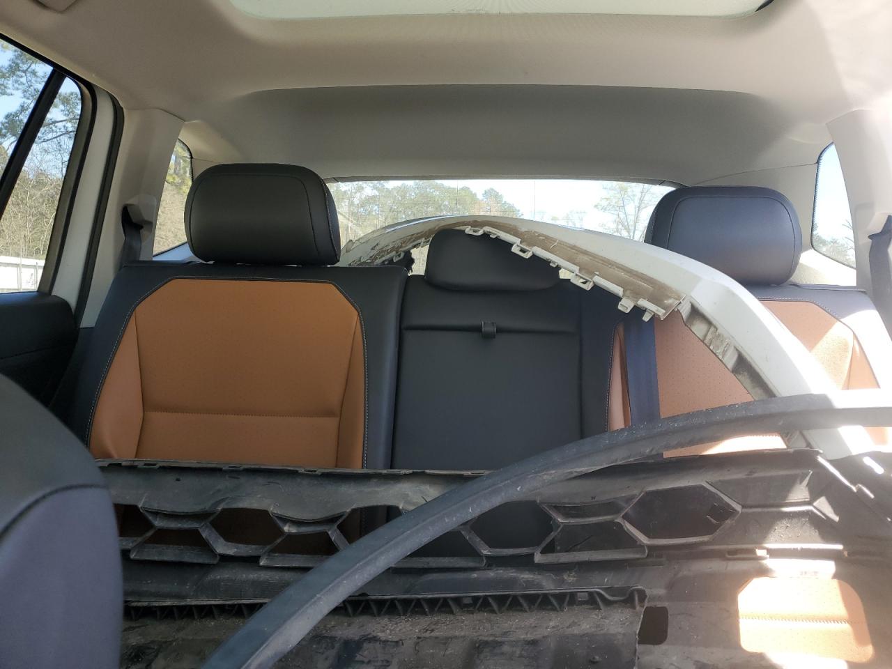 2018 Volkswagen Tiguan - Image 10