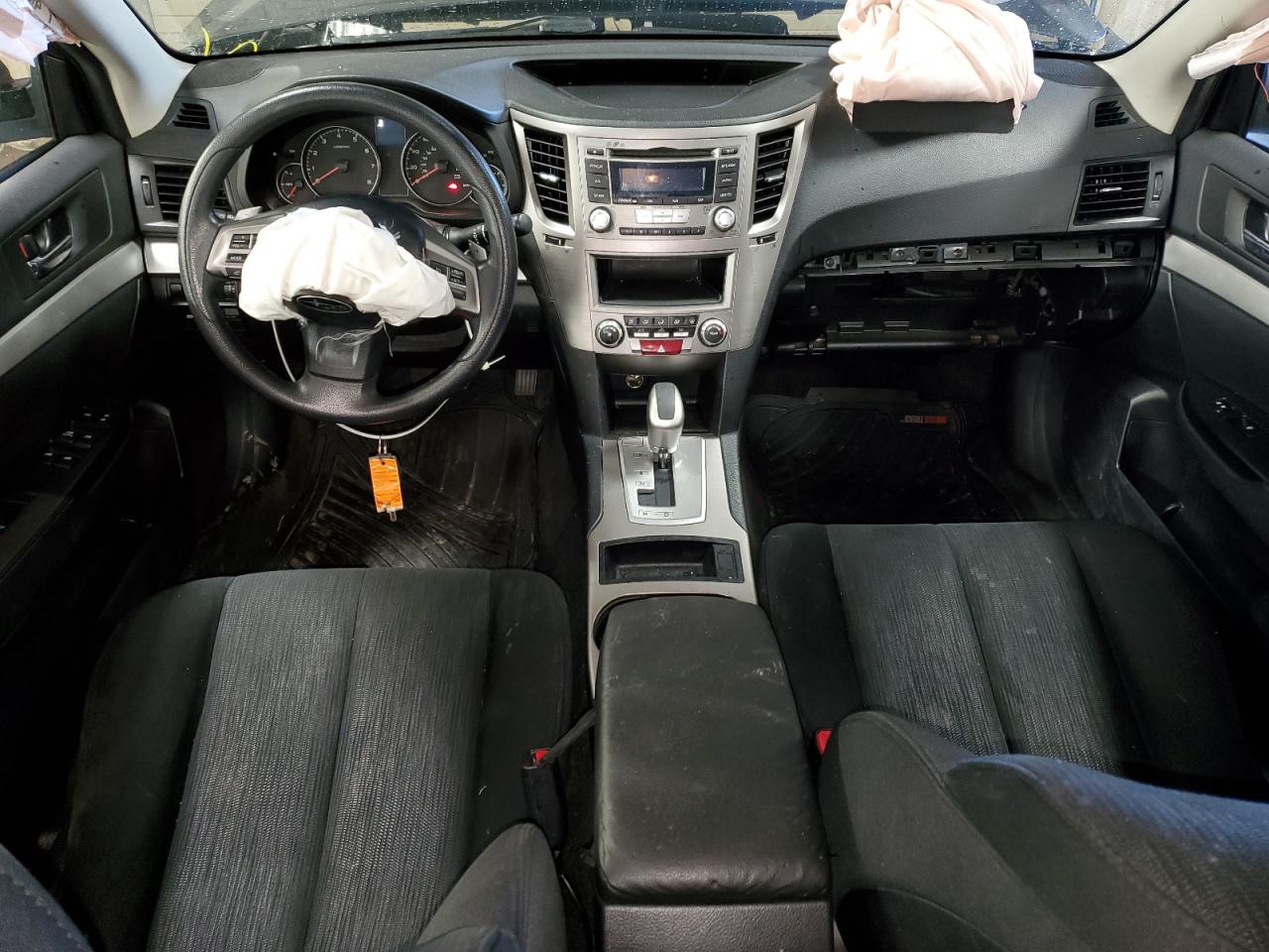 2013 Subaru Outback - Image 8