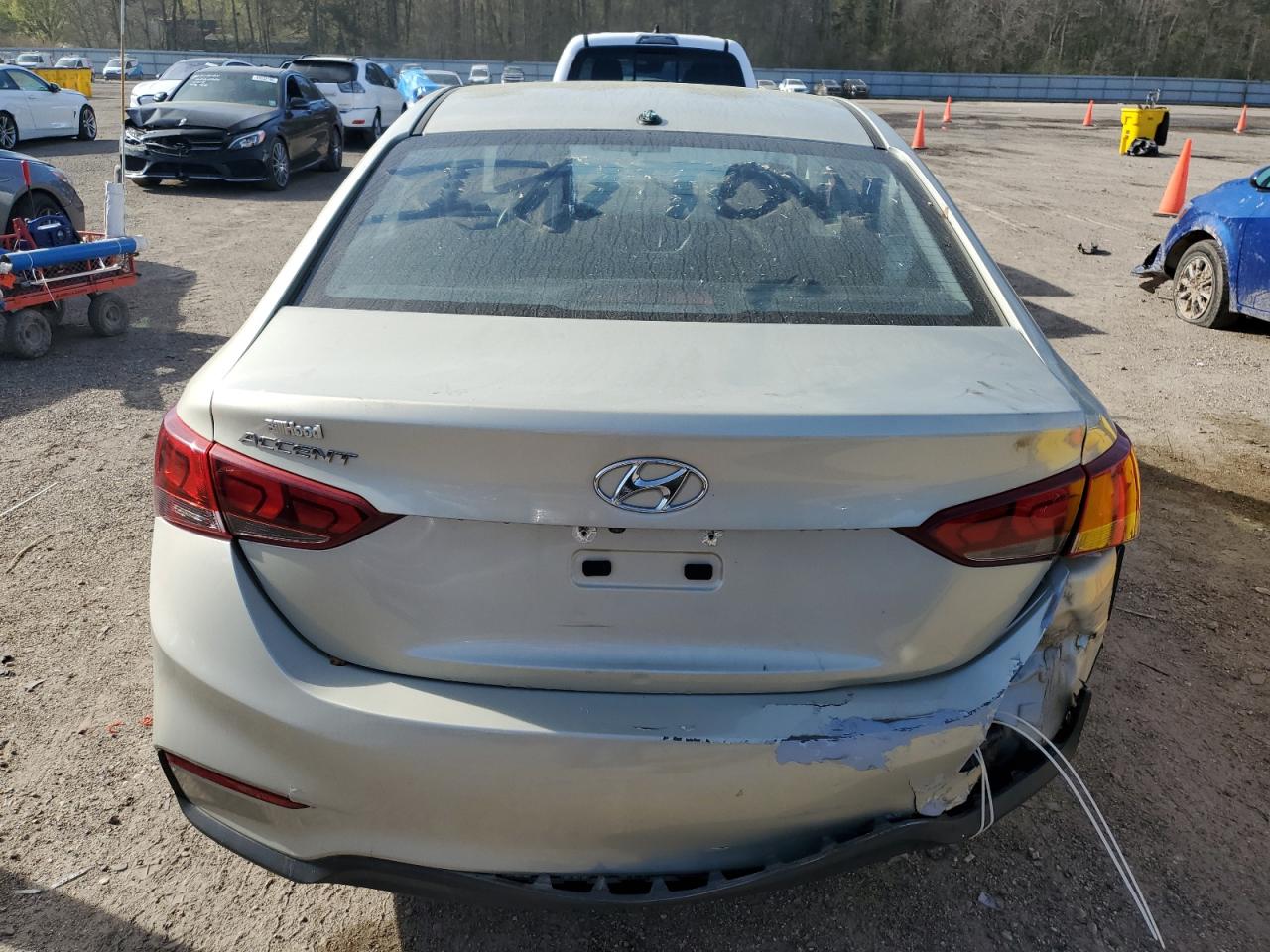 2020 Hyundai Accent - Image 6