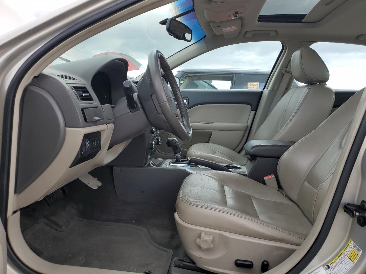 2010 Ford Fusion - Image 7